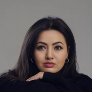  ,   Elena, 37 ,   ,   