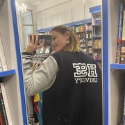  ,   Sasha, 24 ,   ,   