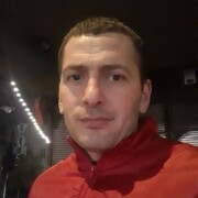  ,   Gevorg, 34 ,   ,   