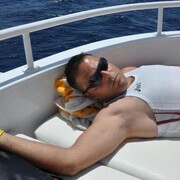 ,   Kaled, 49 ,   c 