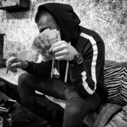  ,   Andrew, 28 ,   