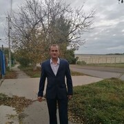  ,  Ivan, 35