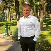  ,  Alex, 35