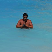  ,  Dima, 40
