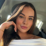  , 