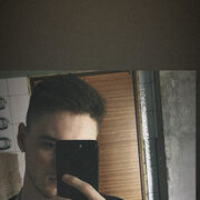  ,  Alex, 25