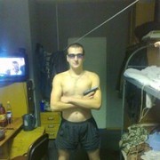  ,  Sergej, 36