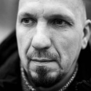  ,   Viktor, 39 ,   ,   , c , 