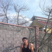  ,   Nurik, 39 ,   