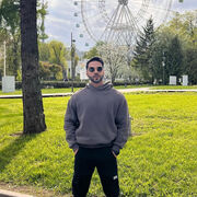  ,   Enzo, 35 ,   ,   , c , 
