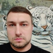  ,   Ruslan, 31 ,   