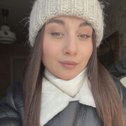  ,  Alexandra, 18