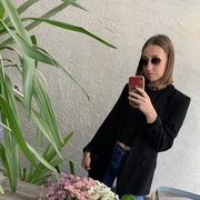  ,   Lena, 35 ,   ,   
