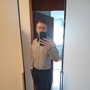  ,   Paul, 42 ,     , c 