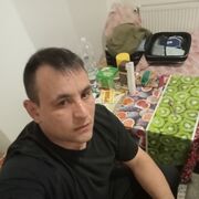  ,   Pavel, 36 ,   ,   