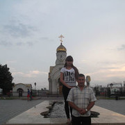  ,  denis, 47