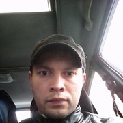  ,   Alex, 40 ,   