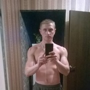  ,   Artur, 33 ,     , c 