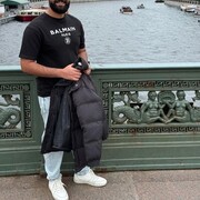  ,   Tony, 25 ,   ,   