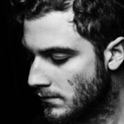  ,   Tony, 28 ,   ,   