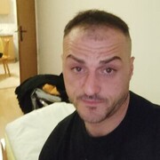  ,  Ivan, 40