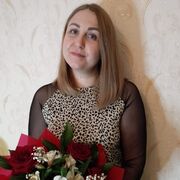  ,  Lilia, 41
