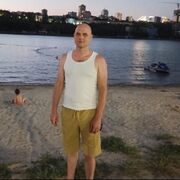  --,   , 42 ,     , c 