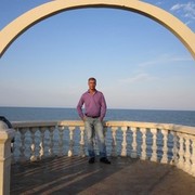  ,   Armen, 49 ,     , c 
