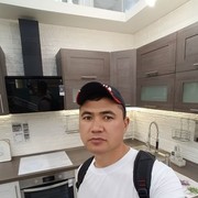  ,   Obidjon, 38 ,   