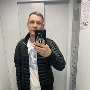  ,   Johnny, 37 ,   ,   