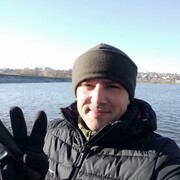  ,  Andrii, 35