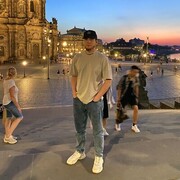  ,  Ali, 24