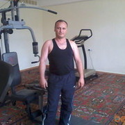  ,   Artur, 49 ,   