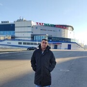  ,   Mikhail, 35 ,   ,   , c 