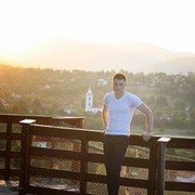  ,   Marin, 30 ,  