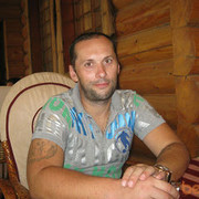  ,   Artur, 49 ,  