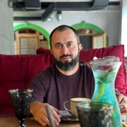  ,   Shamil, 37 ,   ,   