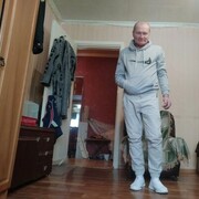  ,   Vadim, 55 ,     