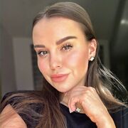  , 