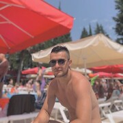  ,  , 32