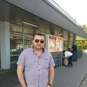  ,   Vaxtang, 44 ,  