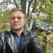  ,   Artur, 39 ,     , c 