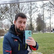  ,  Legal, 33