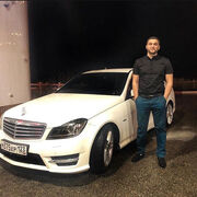  ,   Martin, 37 ,   ,   