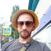  ,   Vladimir, 32 ,   ,   