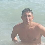 ,   Dejan, 40 ,   ,   , c , 