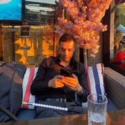  ,   Romeo, 28 ,   ,   , c 