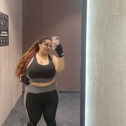 ���������� Chevilly-Larue, Jenny