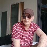  Gobelins,   Irakli, 42 ,   ,   