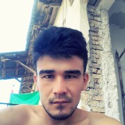  ,  Baxtiyor, 31